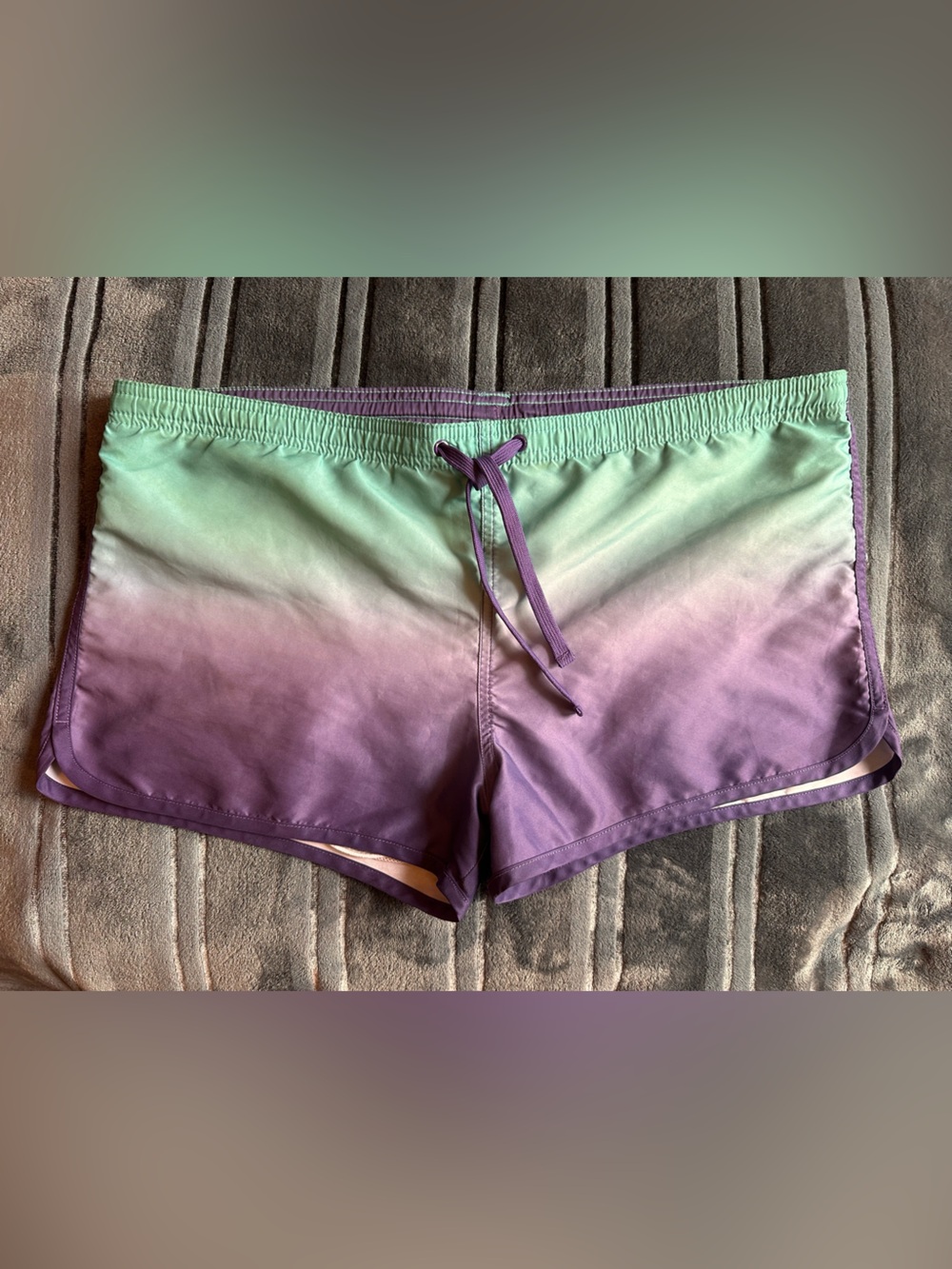 H&M Zara style Ombré Mint to Purple swim Shorts size Medium